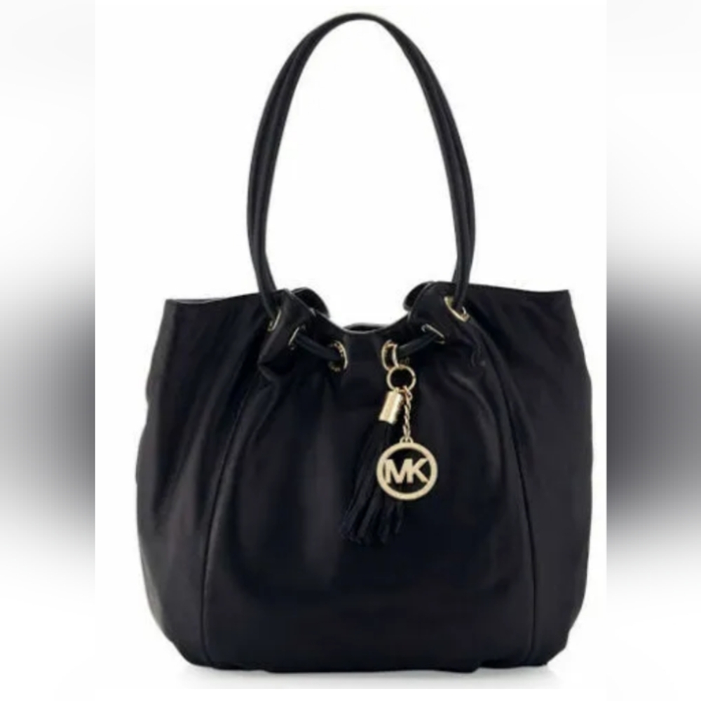 Michael Kors East West Black Pebble Leather Ring Tote Shoulder Hand Bag